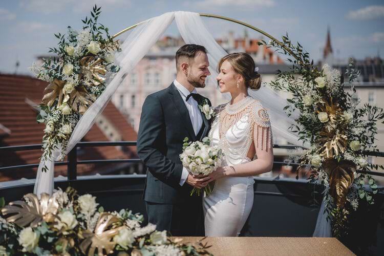 Marta i Piotr na ślubnym kobiercu