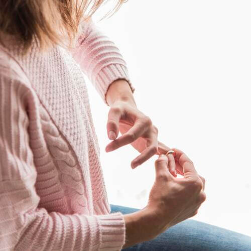 Alergia na biżuterię - jakie metale mogą uczulać?
