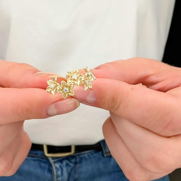 Pierścionki zaręczynowe z motywami – serce, kwiat, liść, korona, fala, nieskończoność