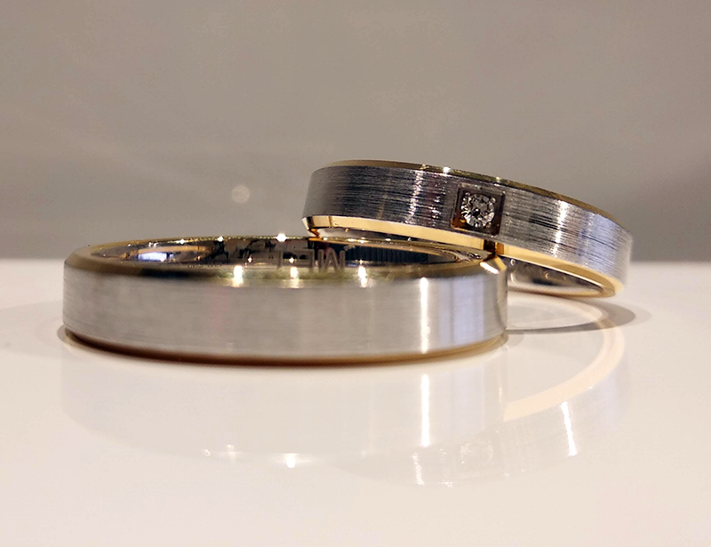 Obrączki ślubne matowe 4mm dwukolorowe białe i żółte złoto próba 585