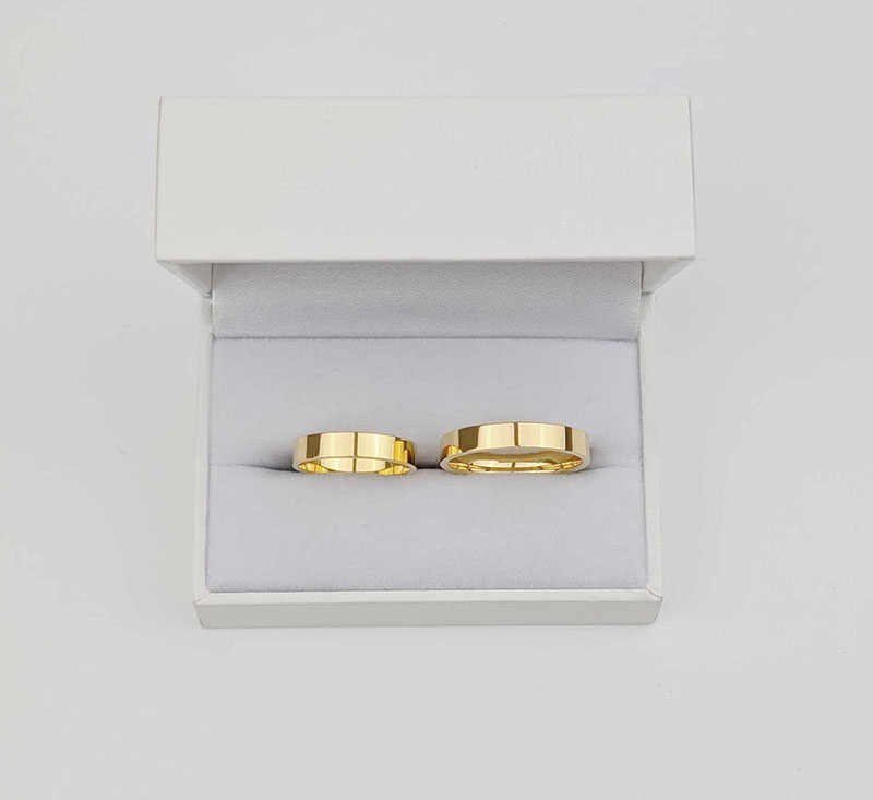 Obrączki ślubne klasyczne płaskie 4mm żółte złoto 585