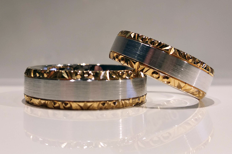 Obrączki ślubne 6mm z diamentowaną fazą dwukolorowe żółte i białe złoto próba 585