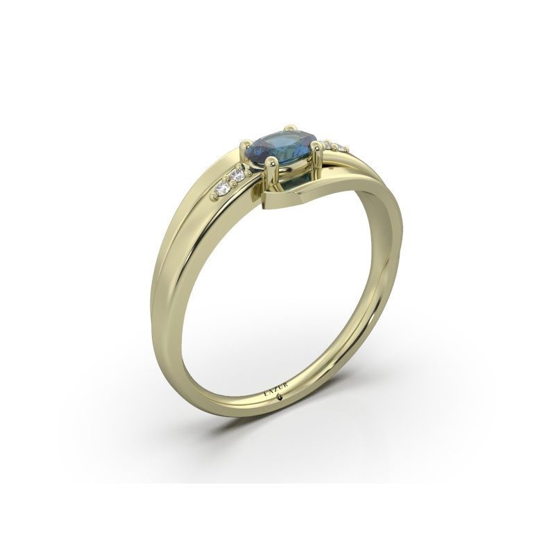 Złoty pierścionek z brylantami i szafirem