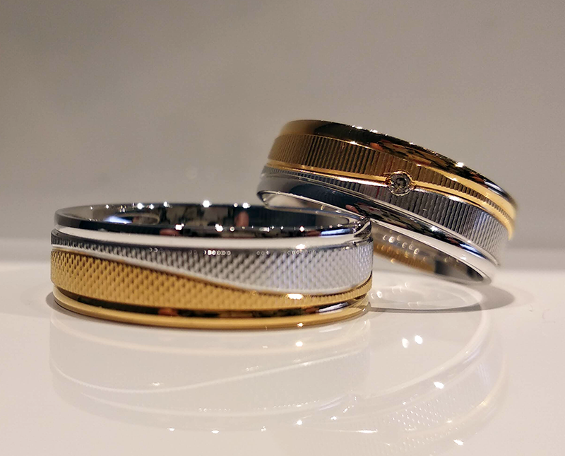 Obrączki ślubne nietypowe płaskie z linią 6mm dwukolorowe żółte i białe złoto próba 585