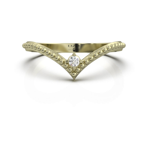 Złoty pierścionek z brylantem