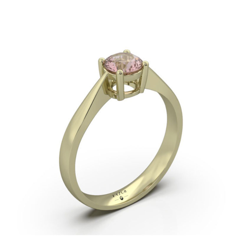 Złoty pierścionek z morganitem