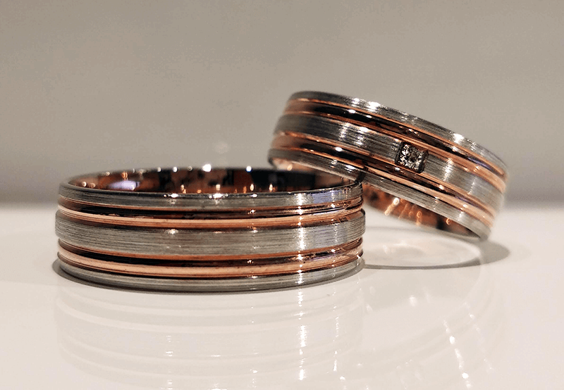 Obrączki ślubne półokrągłe 6mm z liniami dwukolorowe białe i czerwone złoto próba 585