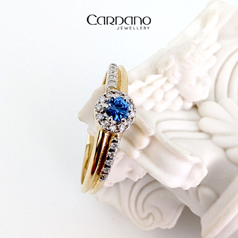Pierścionek z szafirem i diamentami żółte złoto 585