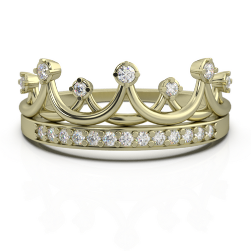 Złoty pierścionek korona z brylantami