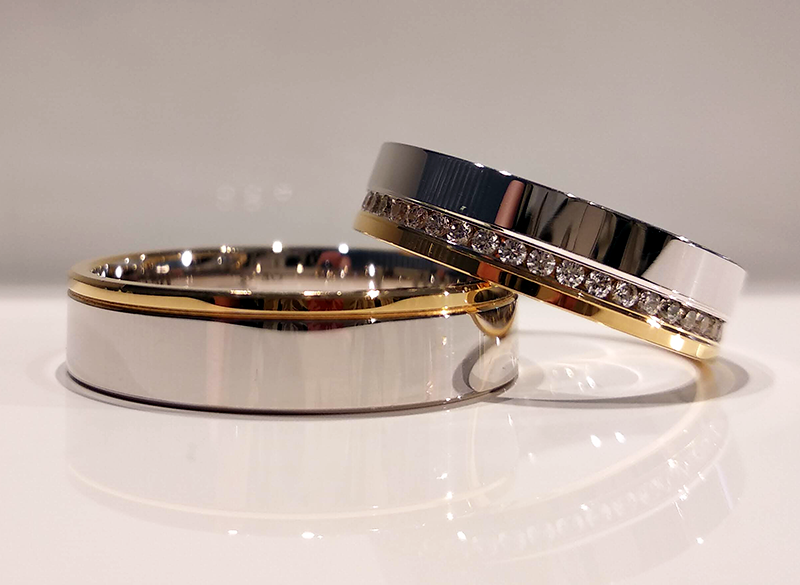 Obrączki ślubne płaskie z kamieniami 5mm dwukolorowe z białego i żółtego złota próba 585