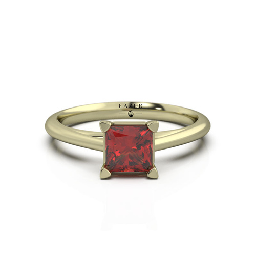 Złoty pierścionek z granatem