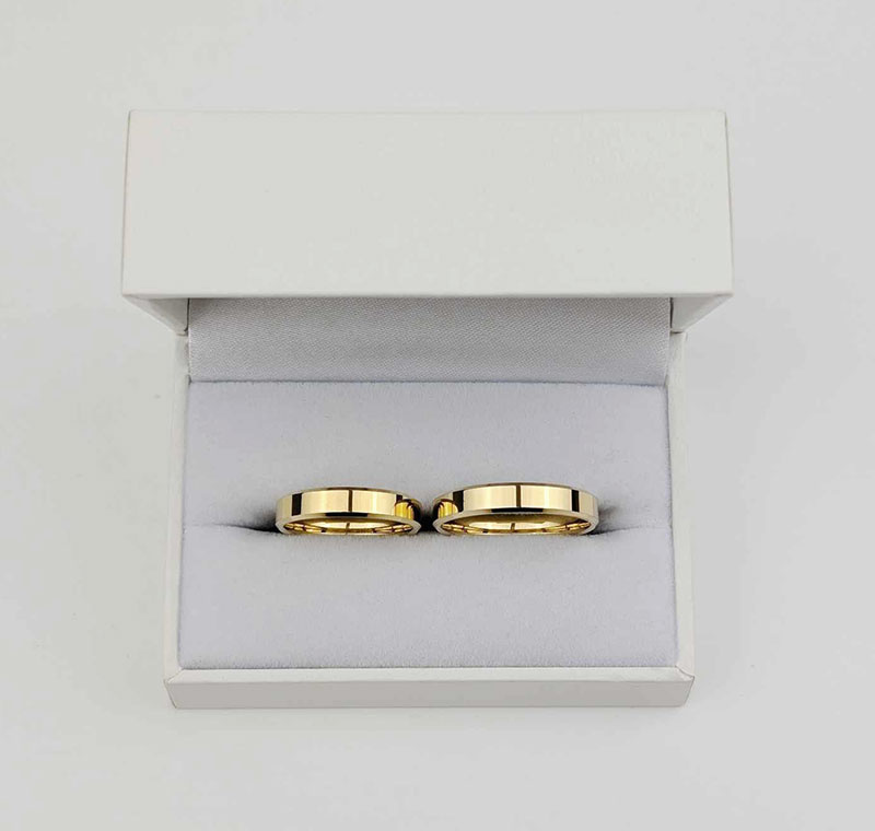 Obrączki ślubne klasyczne fazowane 4mm żółte złoto 585