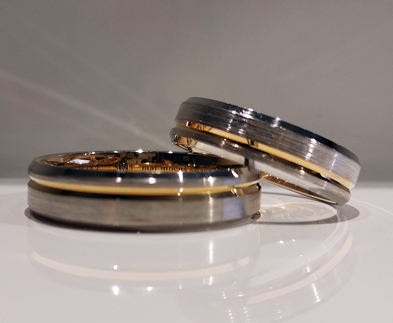 Obrączki ślubne płaskie z fazami 5mm dwukolorowe z białego i żółtego złota próba 585